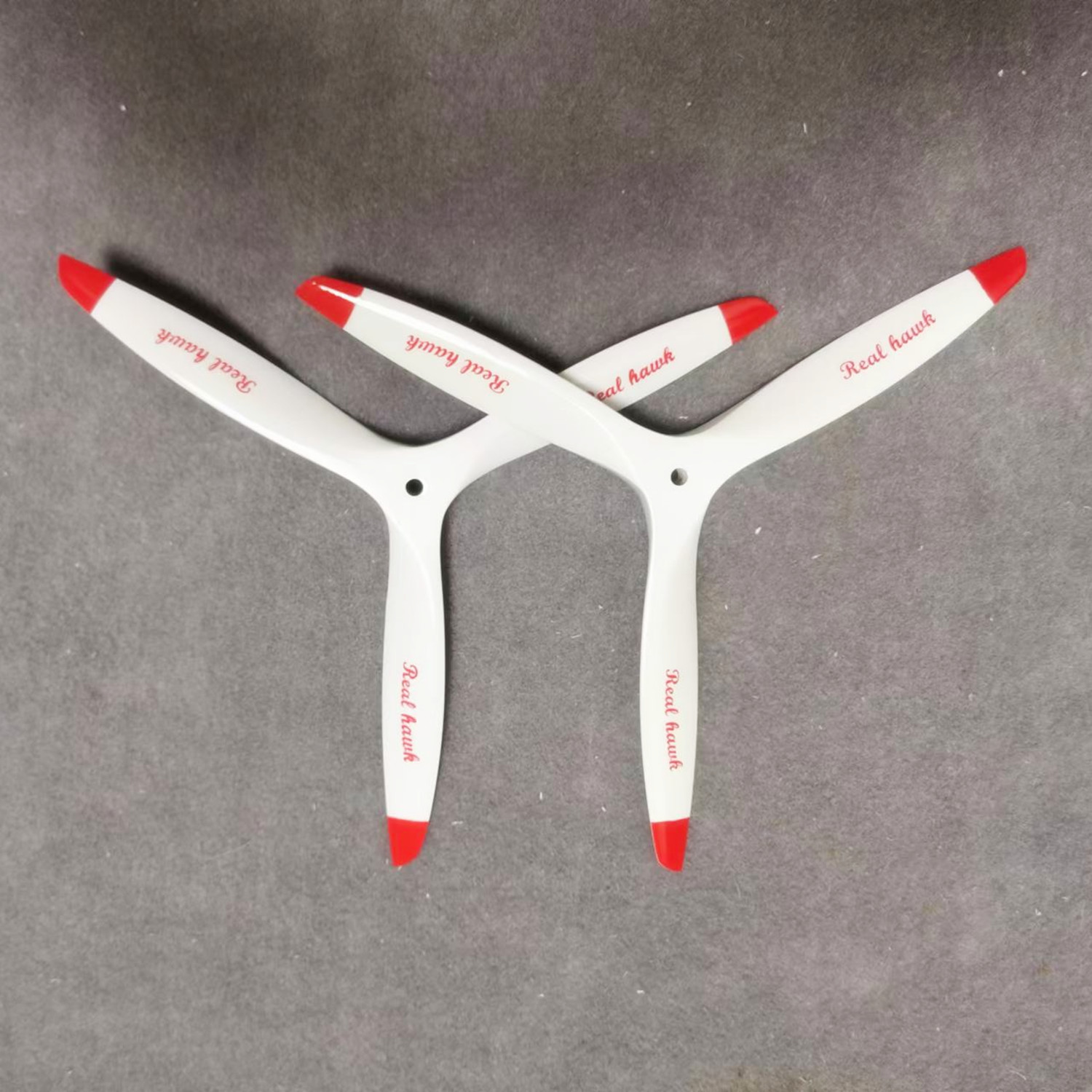 المروحة الخشبية الزان الأبيض ل - مراجعة Propeller Balancer Tool وسعره